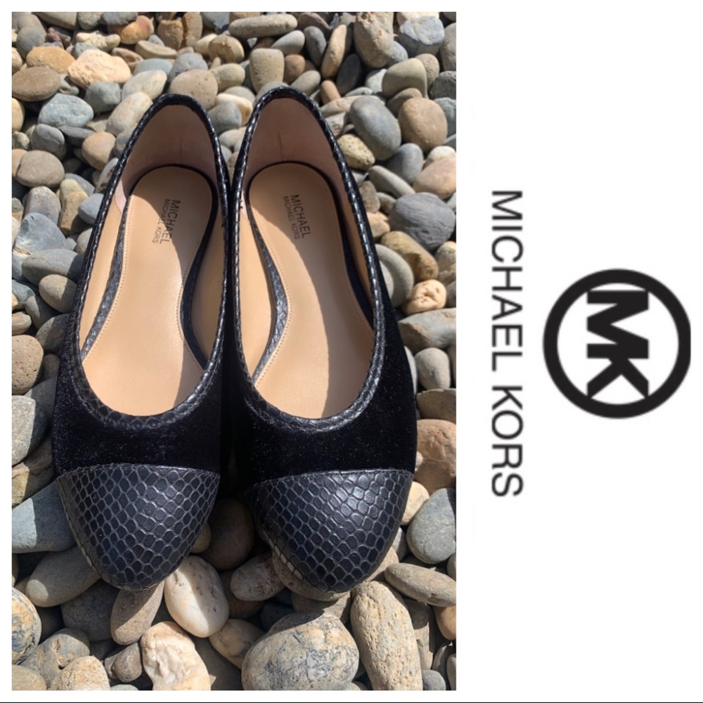 Michael Kors 6.5 Flats